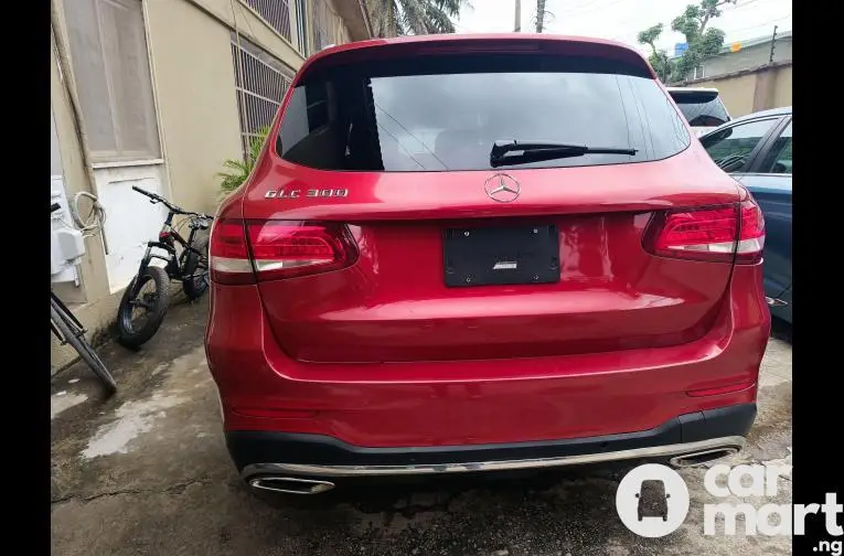 Foreign used 2016 Mercedes Benz GLC300