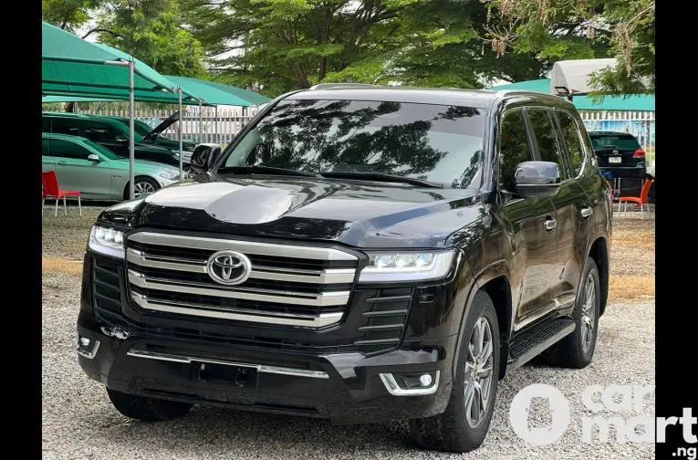 TOKS STANDARD 2023 UPGRADED TOYOTA LAND CRUISER