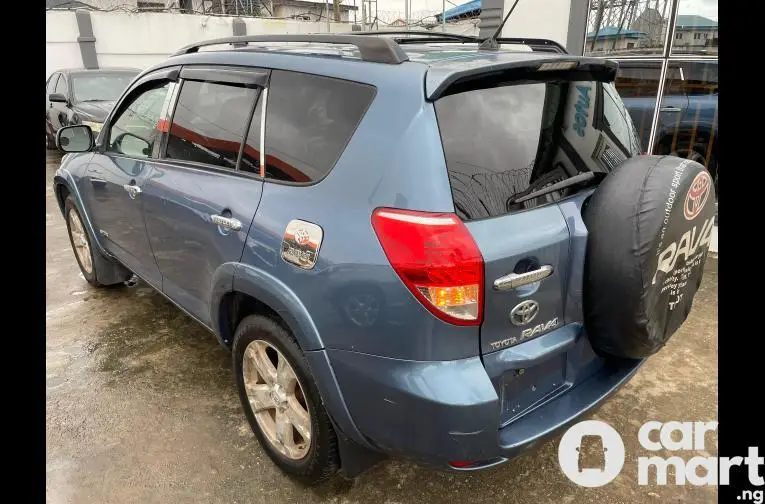 Premium Nigerian Used 2007 RAV4 Sport