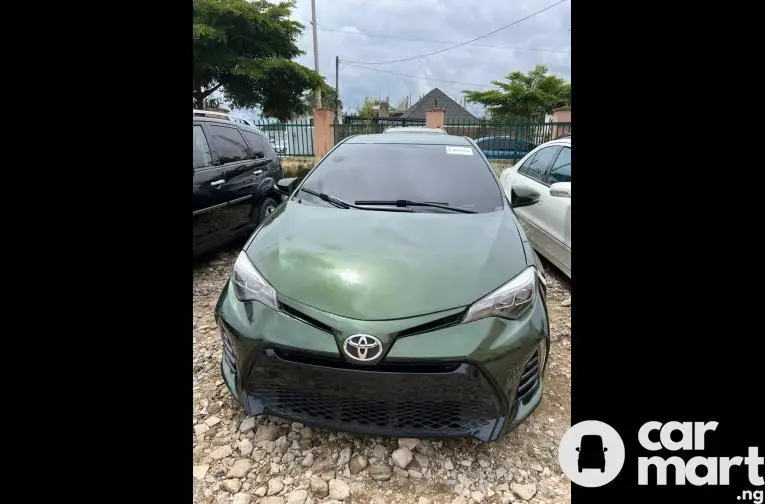 Toyota Corolla 2014 UPGRADE 2017