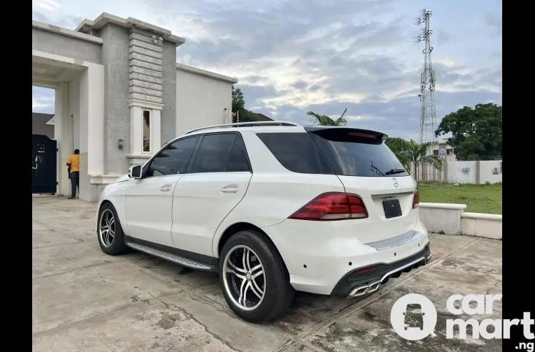 SUPER CLEAN 2015 ML350 UPGRADED TO GLE350