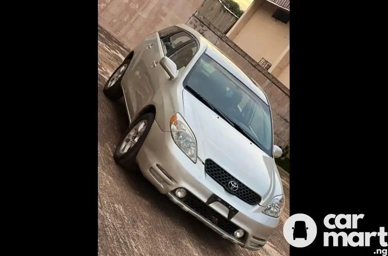 Used 2005 Toyota Matrix