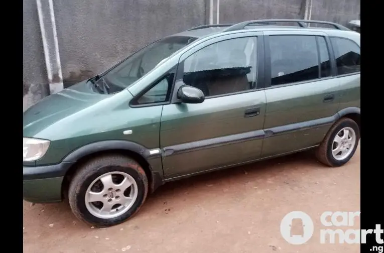 2001 Opel Zafira - Immaculate Condition!