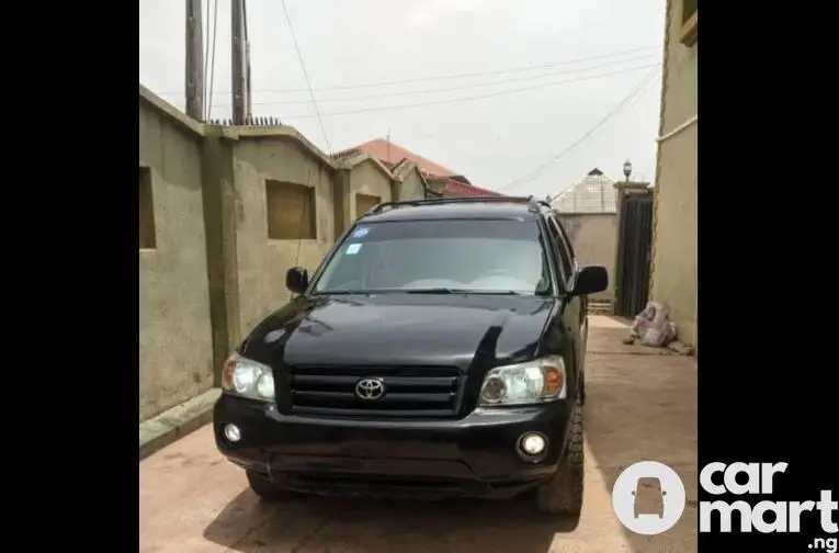 Rugged 2006 Toyota Highlander 4-plug