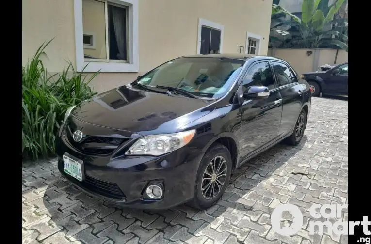 Used Toyota Corolla 2013