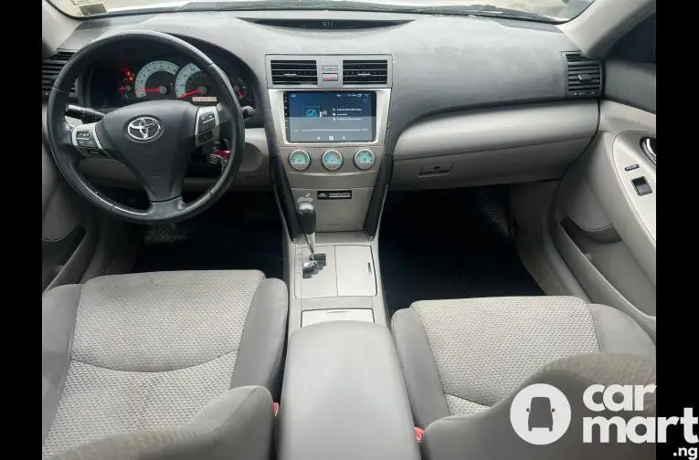 Pre-Owned 2008 Toyota Camry SE