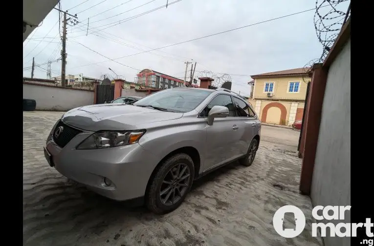 Foreign used 2010 Lexus RX350