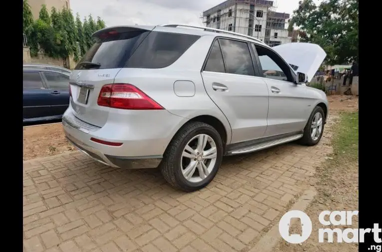 DIRECT FOREIGN USED 2012 MERCEDES BENZ ML350 WITH DIESEL ENGINE