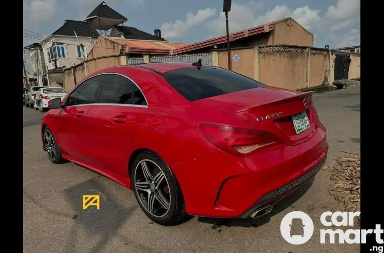 2014 Mercedes Benz CLA 250 Premium