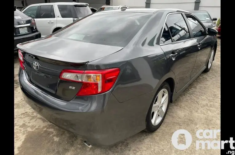 2012 Foreign-used Toyota Camry Sport