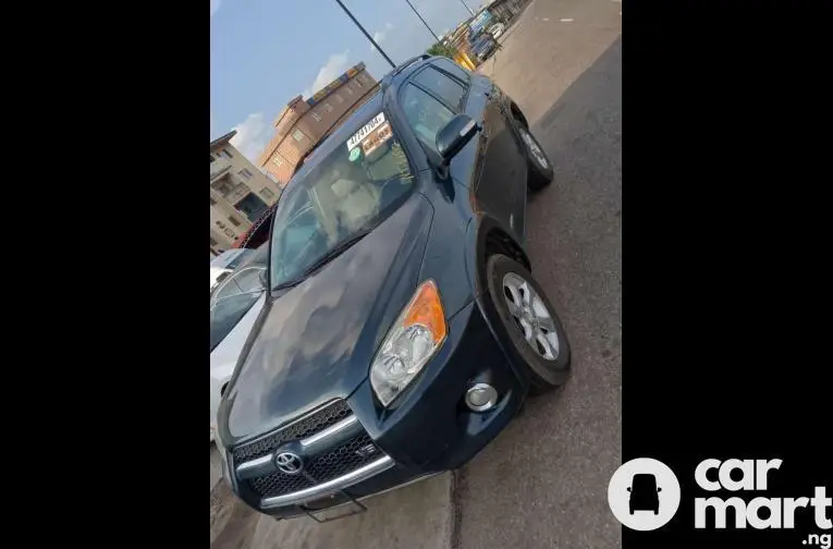 Foreign used 2009 Toyota RAV4