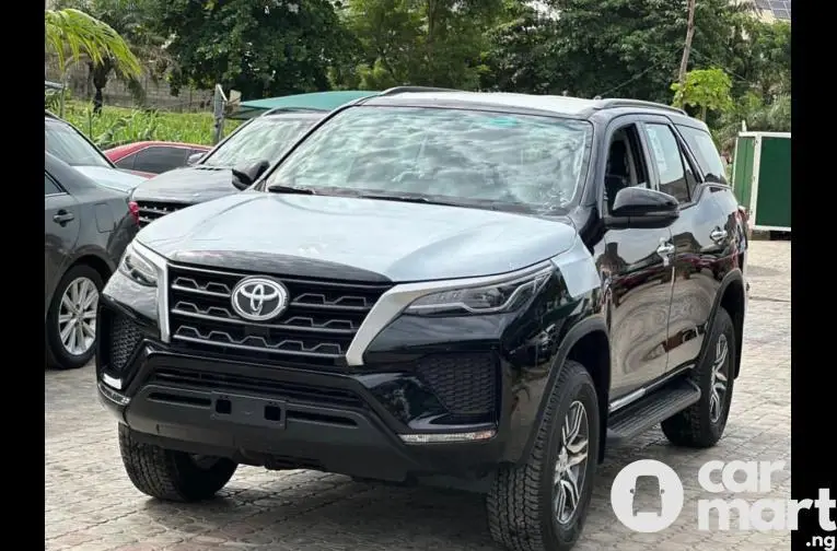 BRAND NEW 2024 TOYOTA FORTUNER