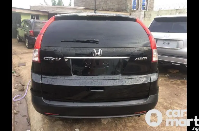 Pre-Owned 2013 Honda CRV