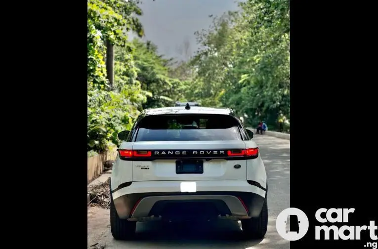 DIRECT FOREIGN USED 2018 RANGE ROVER VELAR P250 SPORT EDITION