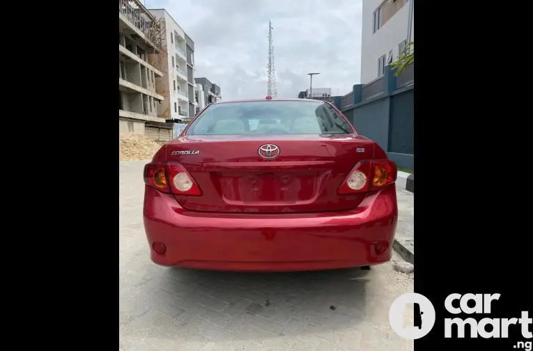 Pre-Owned 2009 Toyota Corolla LE