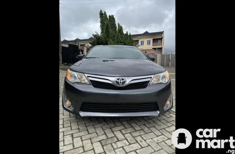 2013 Foreign-used Toyota Camry LE