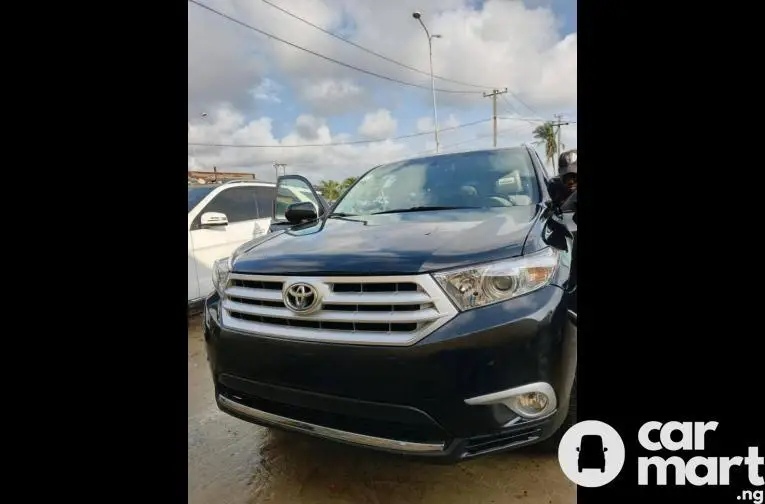 Foreign used 2013 Toyota Highlander