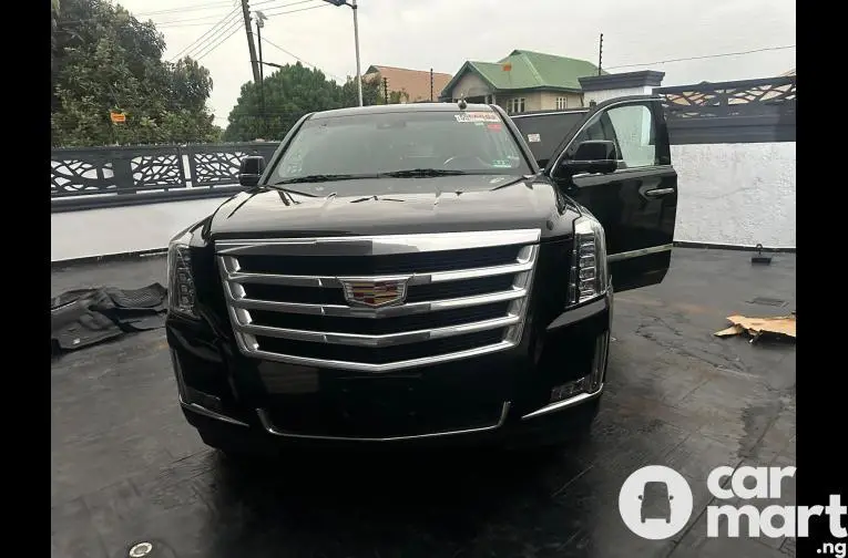 2018 Cadillac Escalade Premium