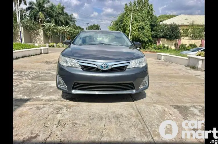 2013 TOYOTA CAMRY HYBRID