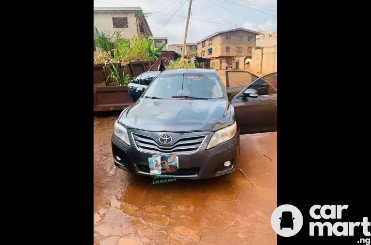 Used Toyota Camry 2009