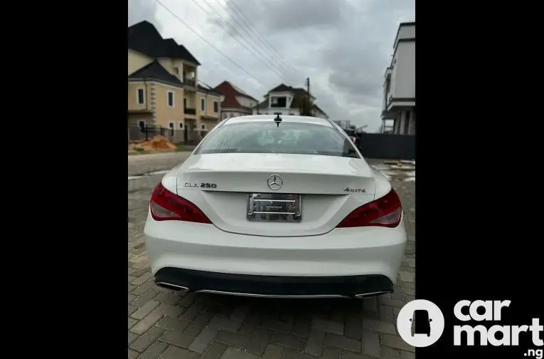 Foreign Used 2017 Mercedes Benz Cla250 4matic