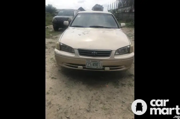 Used Toyota Camry 2001