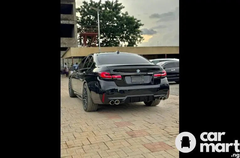 SUPER CLEAN 2021 UPGRADED BMW 5 SERIES