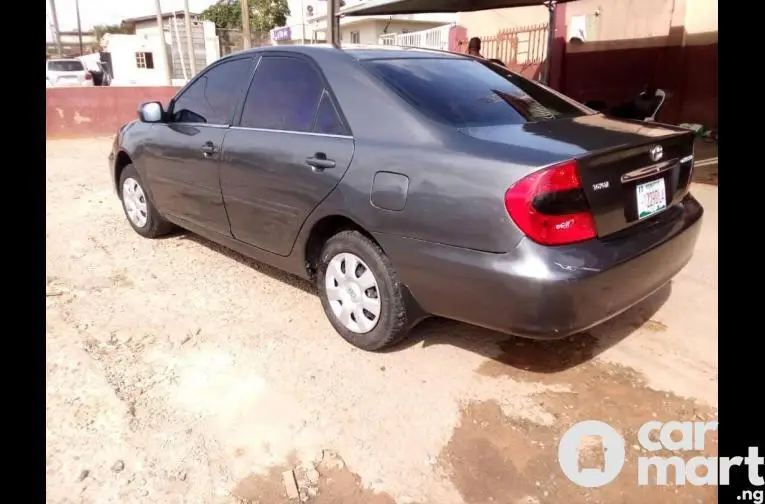 Clean 2004 Toyota Camry XLE