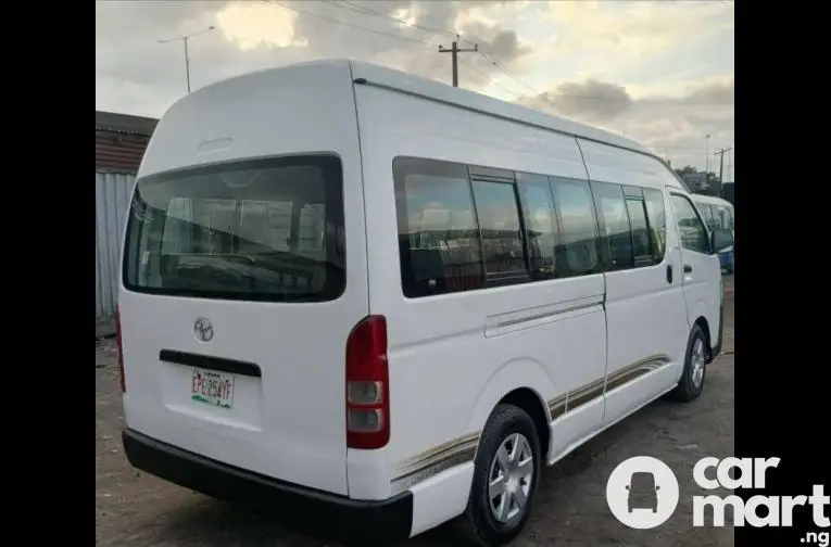 Used Toyota Hummer Bus 2013 - 2