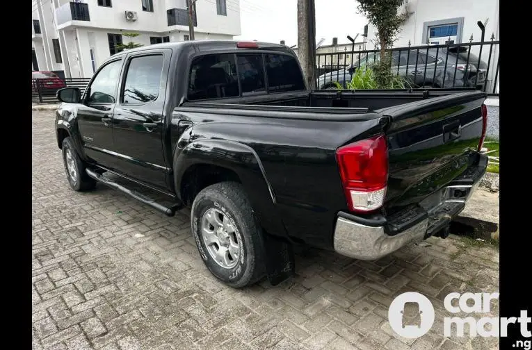 Tokunbo 2014 Facelift to 2020 Toyota Tacoma