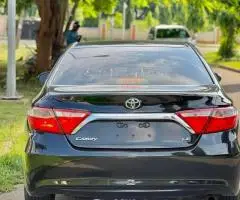 Super clean 2016 Toyota Camry LE