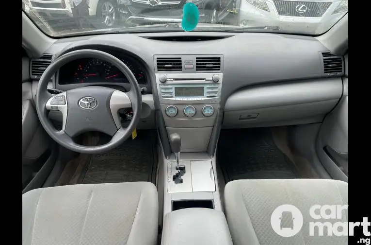 Foreign Used 2009 Toyota Camry LE