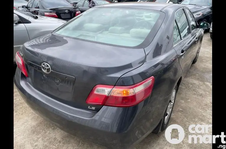 Foreign Used 2009 Toyota Camry LE