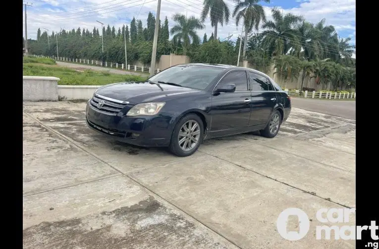 2006 TOYOTA AVALON - 1