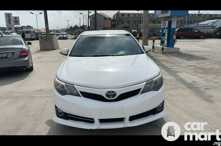 2012 Toyota Camry Sport