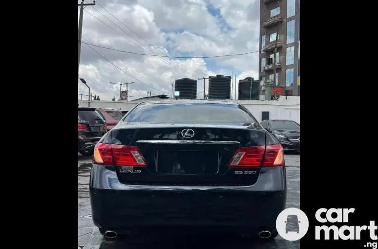 Pre-Owned 2007 Lexus ES350