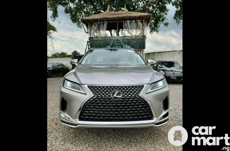 2022 LEXUS RX350