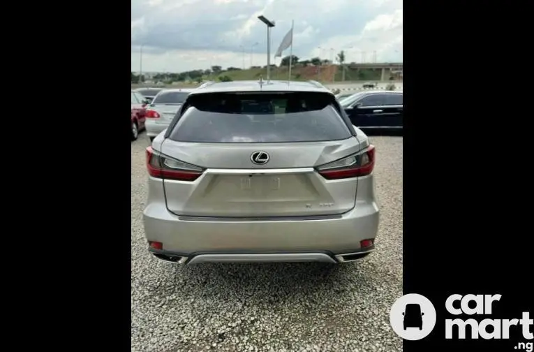 2022 LEXUS RX350 - 5