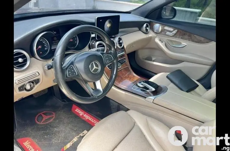 SUPER CLEAN 2015 KEYLESS MERCEDES BENZ C300 - 3