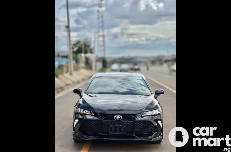 2019 TOYOTA AVALON TOURING