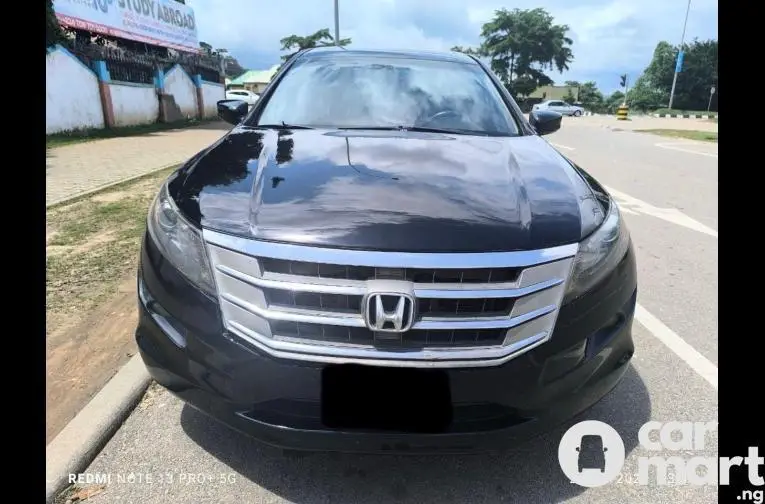 2010 HONDA CROSSTOUR