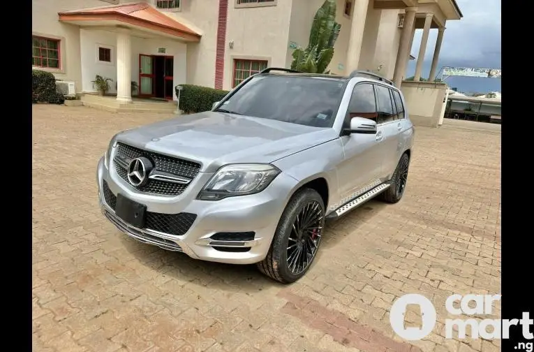 2014 MERCEDES BENZ GLK350