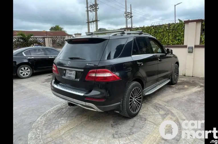 Mercedes Benz ML350 4Matic 2012 Model - 2