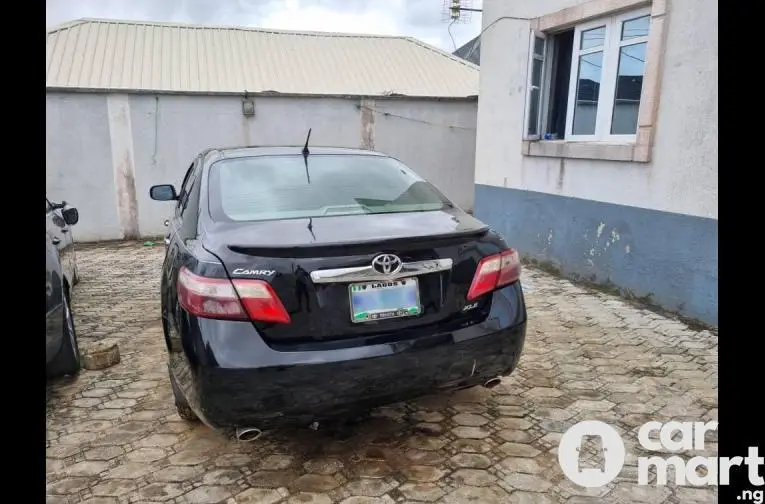 Used Toyota Camry V6 2008