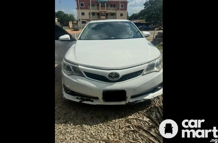 Used 2013 TOYOTA CAMRY HYBRID