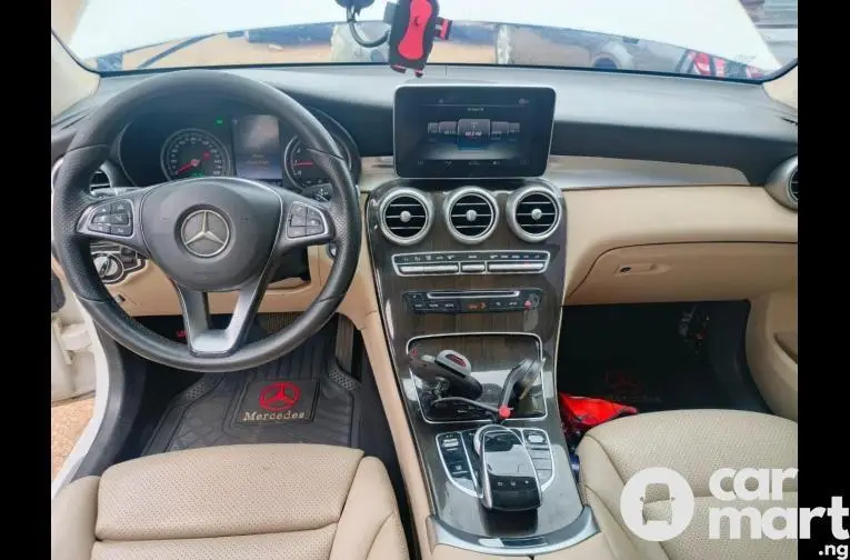 2016 MERCEDES BENZ GLC300 AMG TRIM - 2