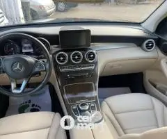 2016 Mercedes Benz GLC300