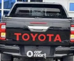 Tokunbo 2017 Toyota Hilux
