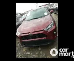 Toyota RAV4 XLE 2020 foreign used