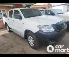 Neatly Nigerian used Toyota Hilux 2012